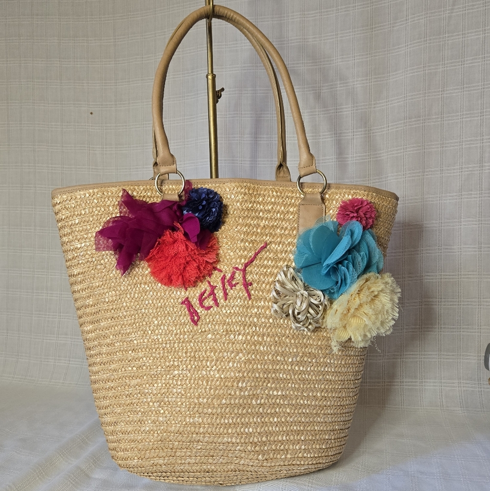 Betsey Johnson XOX Women's Tan Woven Straw‎ Floral Beach Picnic Tote Bag *READ